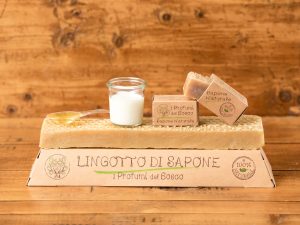 Lingotto di sapone naturale al latte d’asina e miele